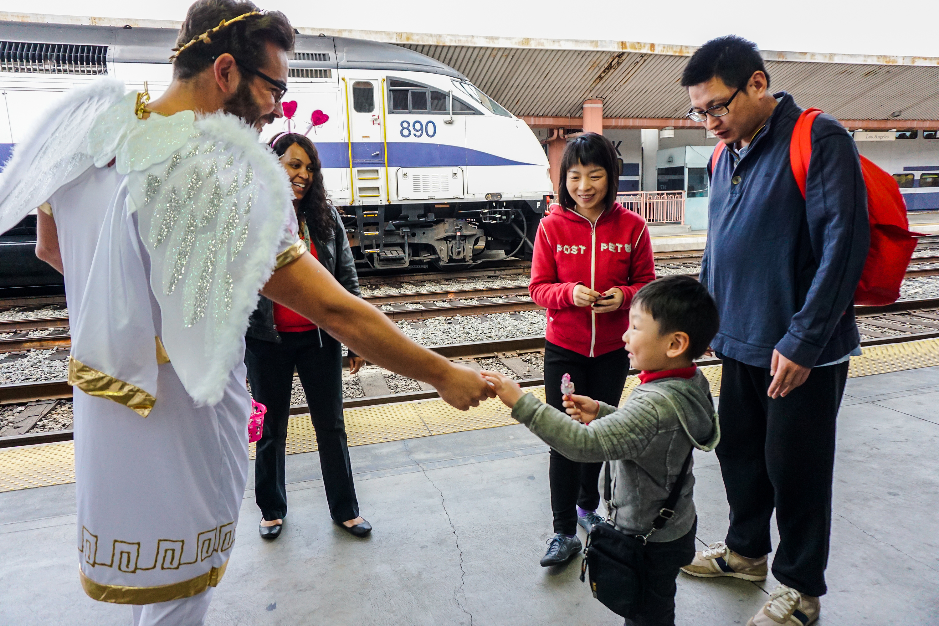 Metrolink Loves Riders